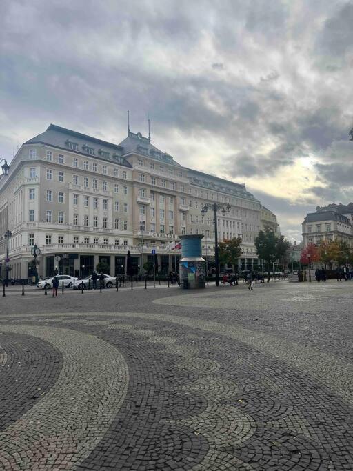 New Studio In Quiet Part Of The City Center Bratislava Bagian luar foto